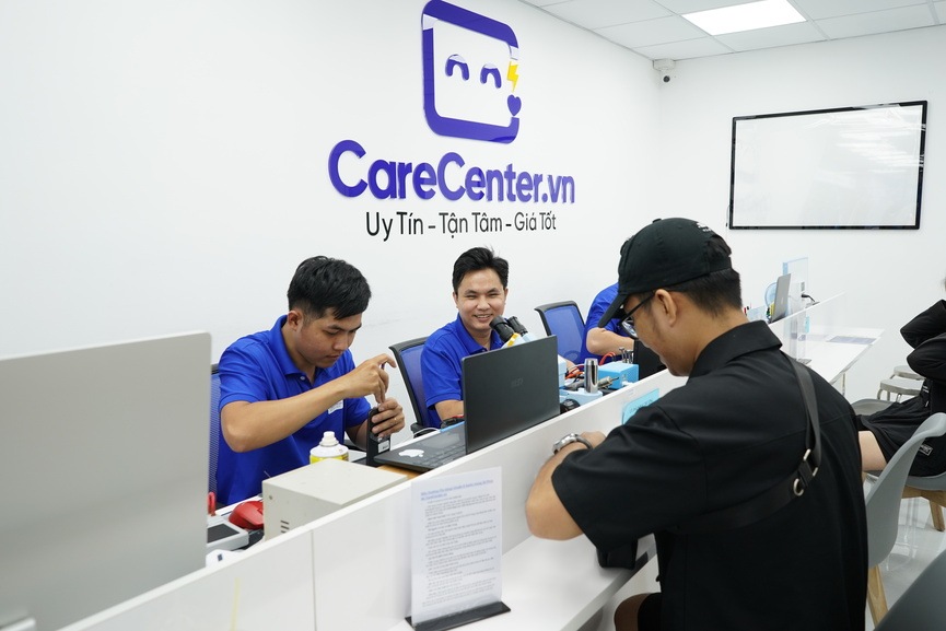 quy trình thay màn hình iphone 12 tại care center