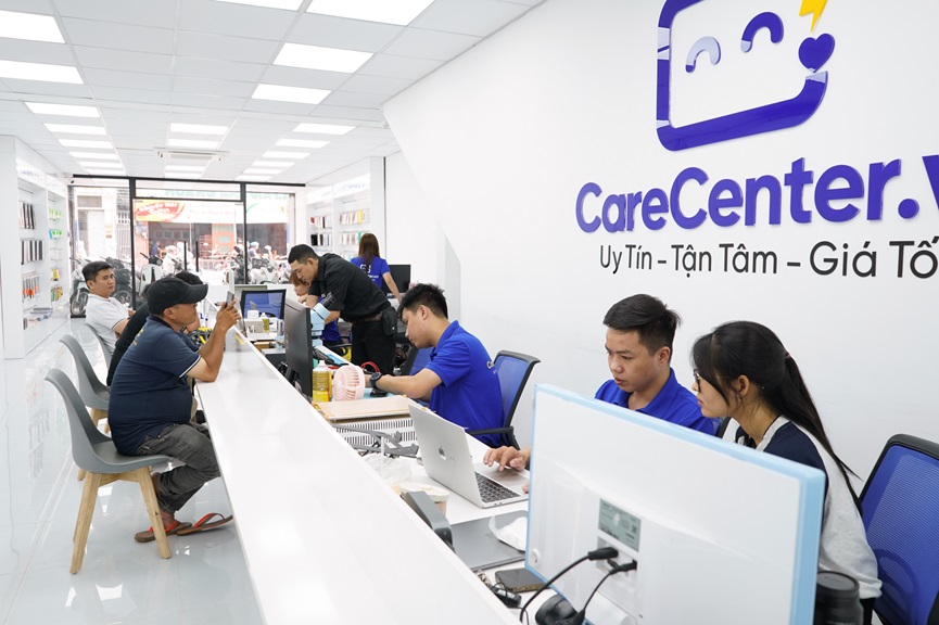 Quy trình thay ép mặt kính iPhone 12 Pro tại Care Center