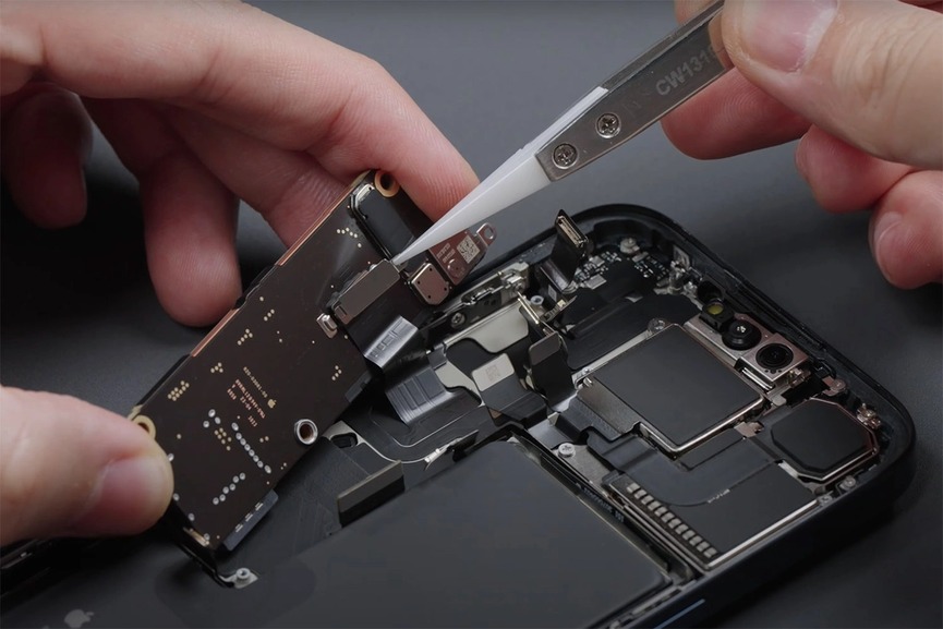 Nguyên nhân khiến main iPhone 15 bị hư