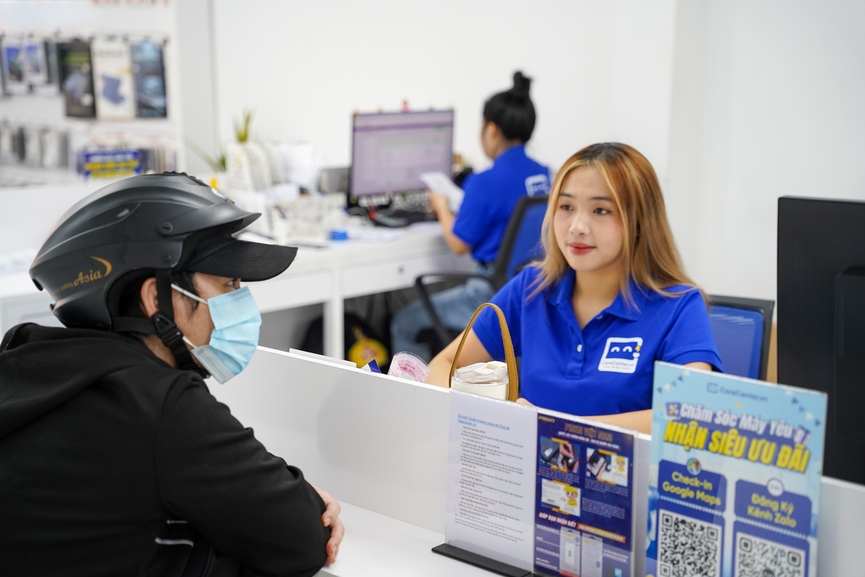 thay camera sau iphone tại care center