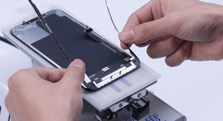 Khi nào cần thay kính cảm ứng iPhone?