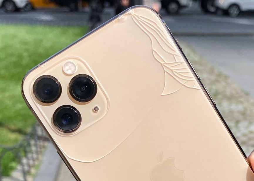 Nguyên nhân gây hỏng kính lưng iPhone