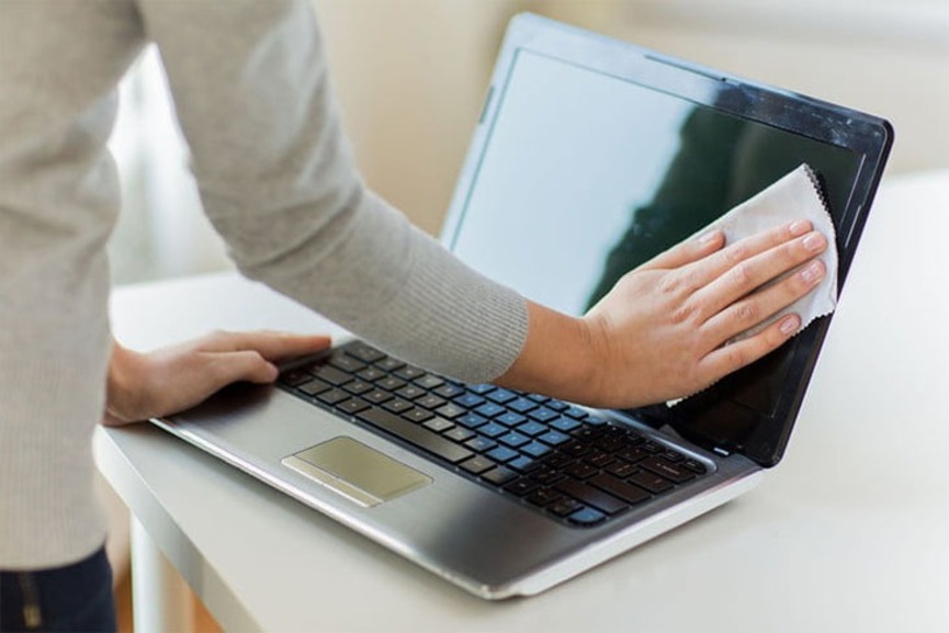 7 Dấu hiệu nên vệ sinh laptop