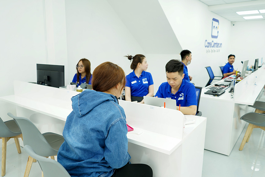 thay pin iphone 15 tại care center