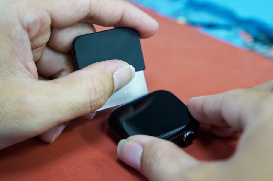 Địa chỉ thay kính Apple Watch Ultra 2 uy tín ở đâu tại TP.HCM