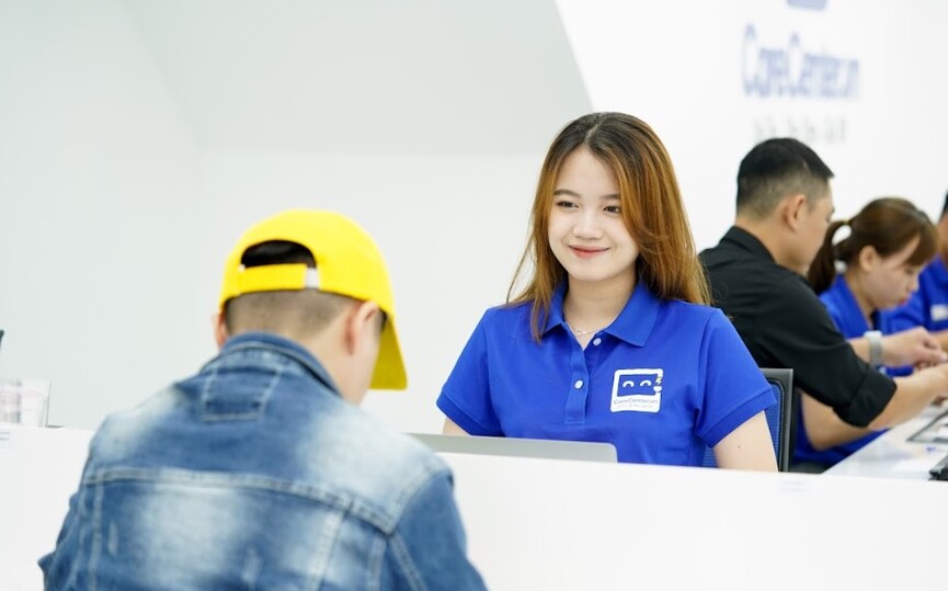 thay pin Pisen iPhone 12 tại Care Center