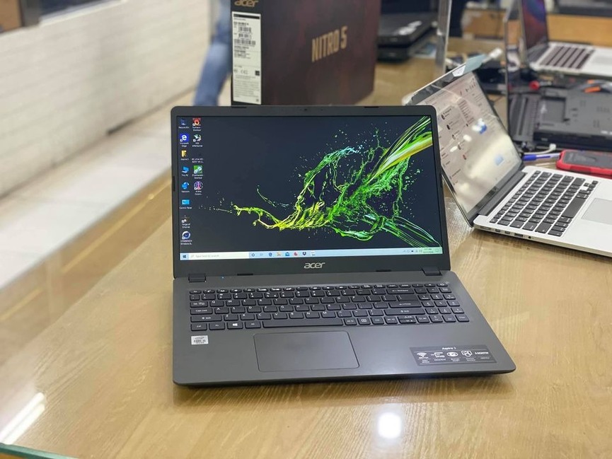 Thay bàn phím laptop Acer gồm những loại nào?