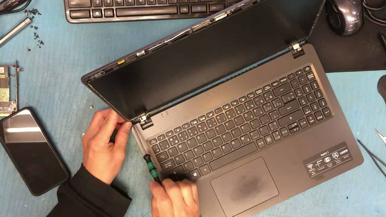 c&oacute; n&ecirc;n sửa laptop sony tại nh&agrave;